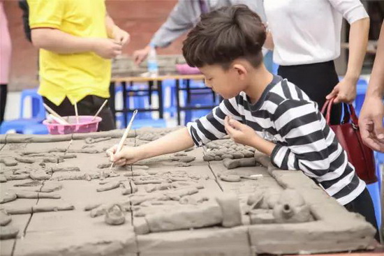 hjc888黄金城--手机版app官网