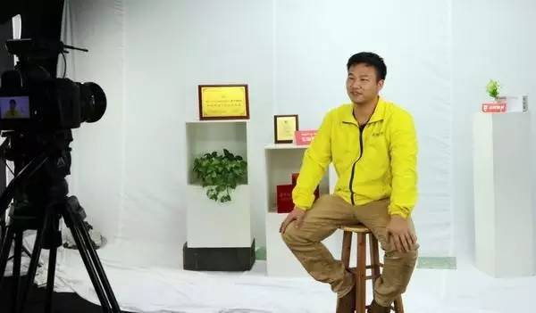 hjc888黄金城--手机版app官网