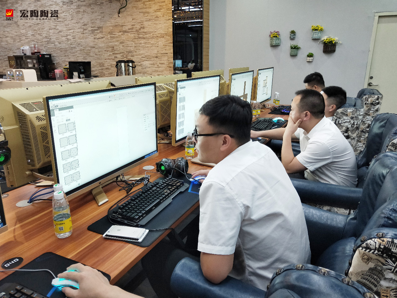 hjc888黄金城--手机版app官网