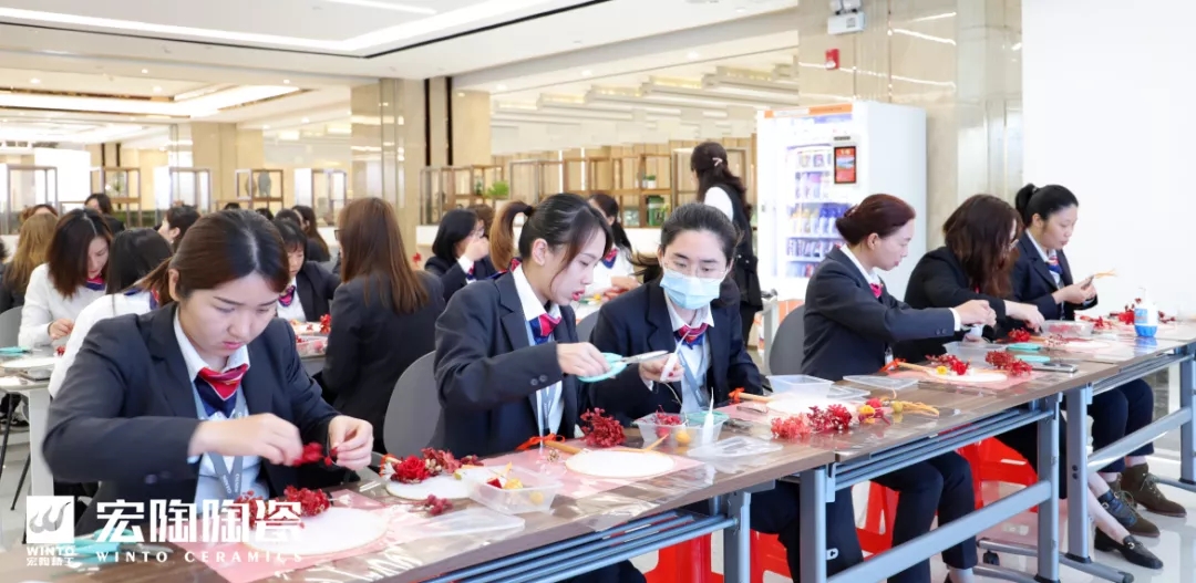 hjc888黄金城地砖永生花团扇手作学堂”活动